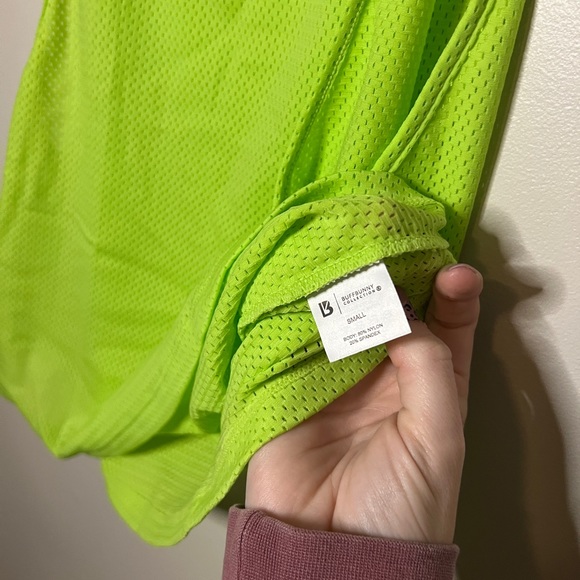 BNWT Buffbunny shirt size S - Picture 2 of 4